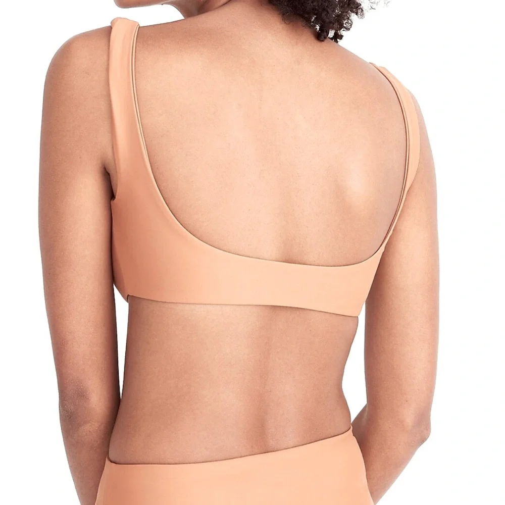 NWT Jade Bikini Top Rounded Edges Top Size Small